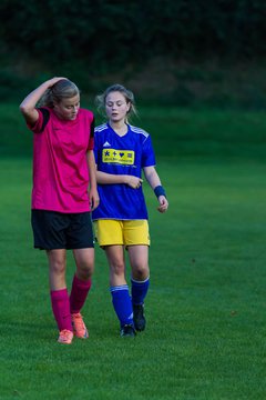 Bild 244 - B-Juniorinnen TSV Gnutz o.W. - SV Wahlstedt : Ergebnis: 1:1